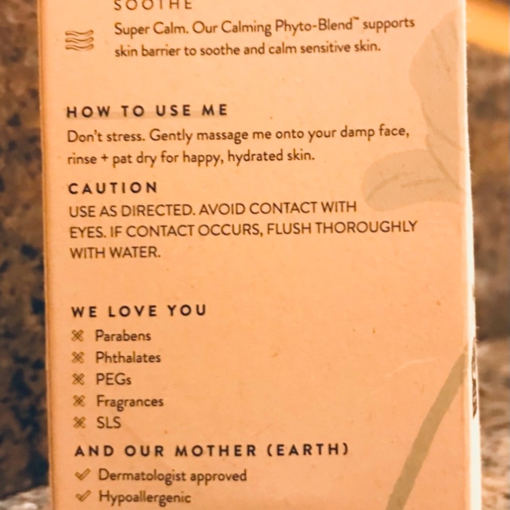 Honest Skincare Set - Cleanser and Moisturizer - Picture 8 of 10